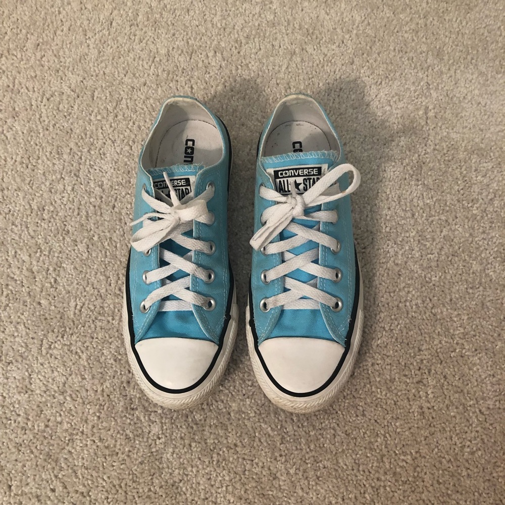 Light Blue Converse (US 6 Women - US 4 Men)